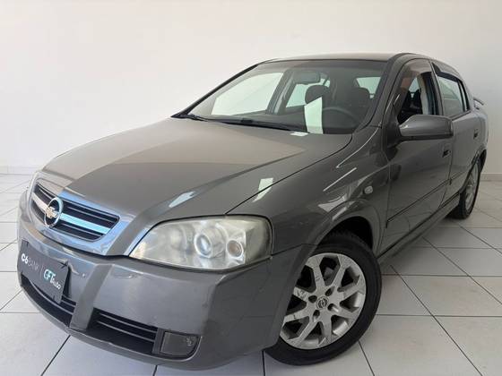 CHEVROLET ASTRA 2.0 MPFI ADVANTAGE 8V FLEX 4P MANUAL CHEVROLET ASTRA 2.0 MPFI ADVANTAGE 8V FLEX 4P MANUAL